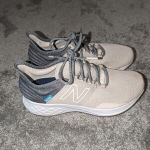 New balance women's 8